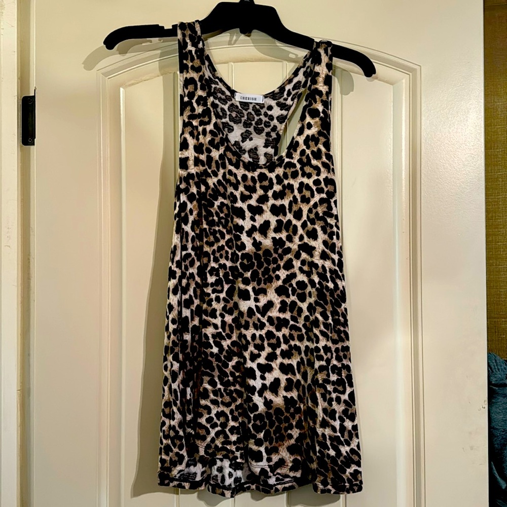 Cherish Razorback Top